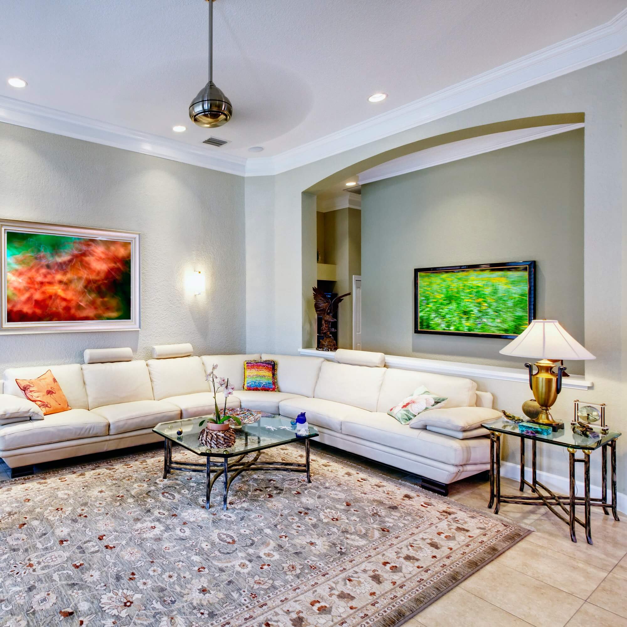 luxury-living-room-interior-1.jpg